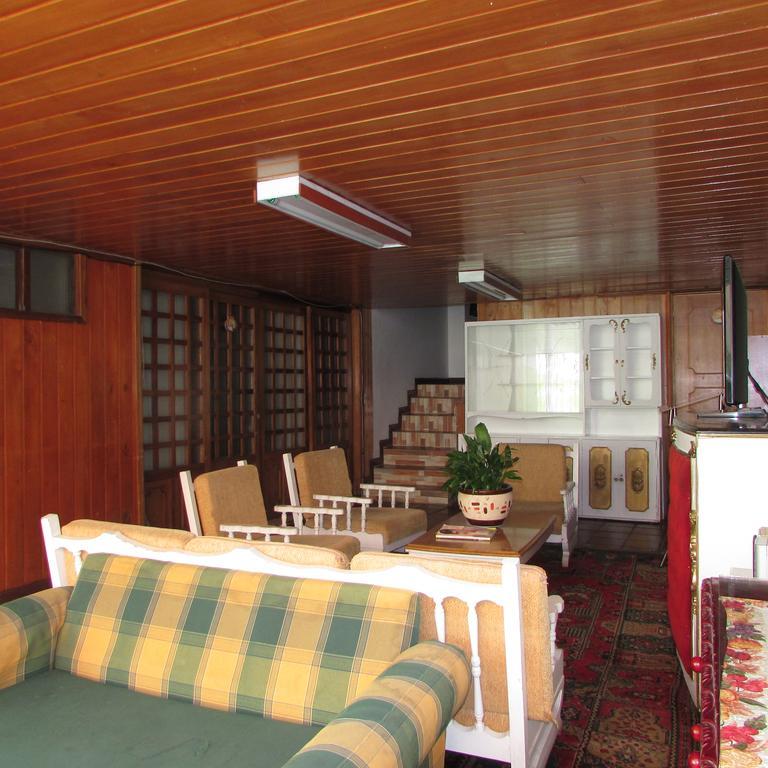 Casa De Huespedes Shalom Victoria Guest House Bogotá Exterior foto